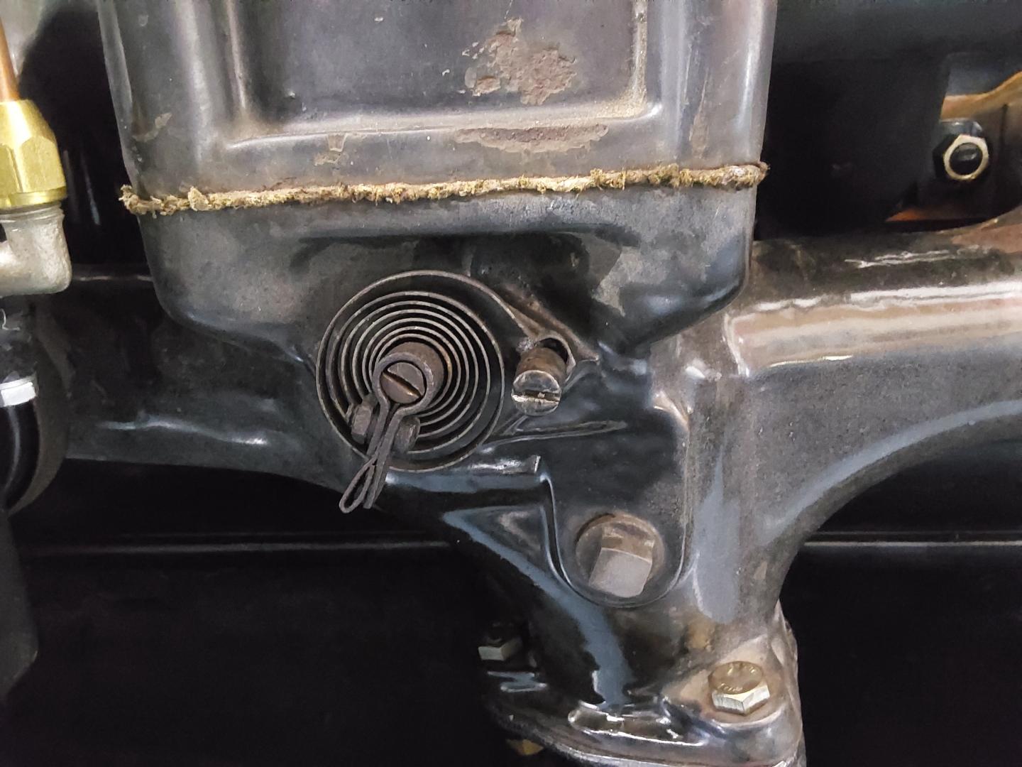 Heat valve spring